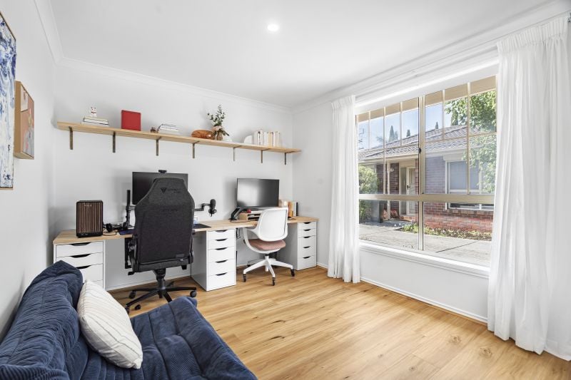 2/165-167 Dalton Road, Lalor