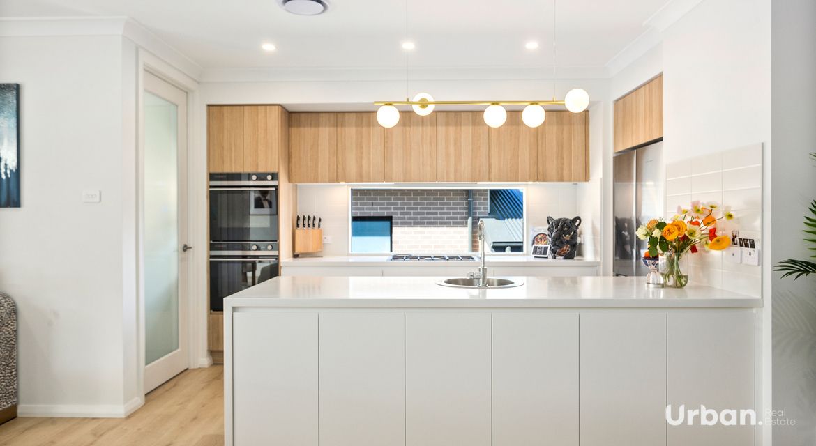 Albion Park 50. Holroyd Street