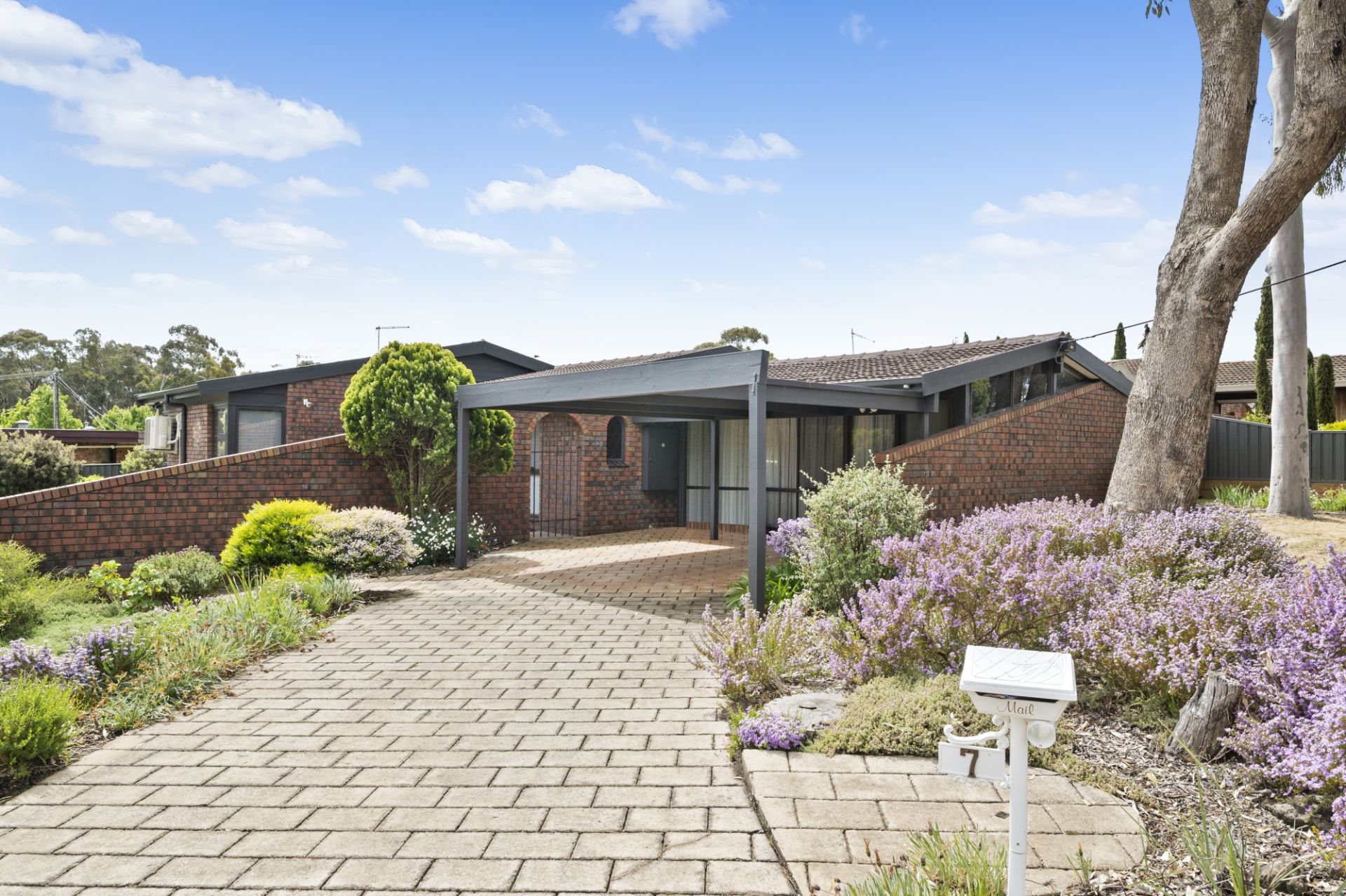 7 Douglass Street, Maryborough - Thumbnail 2