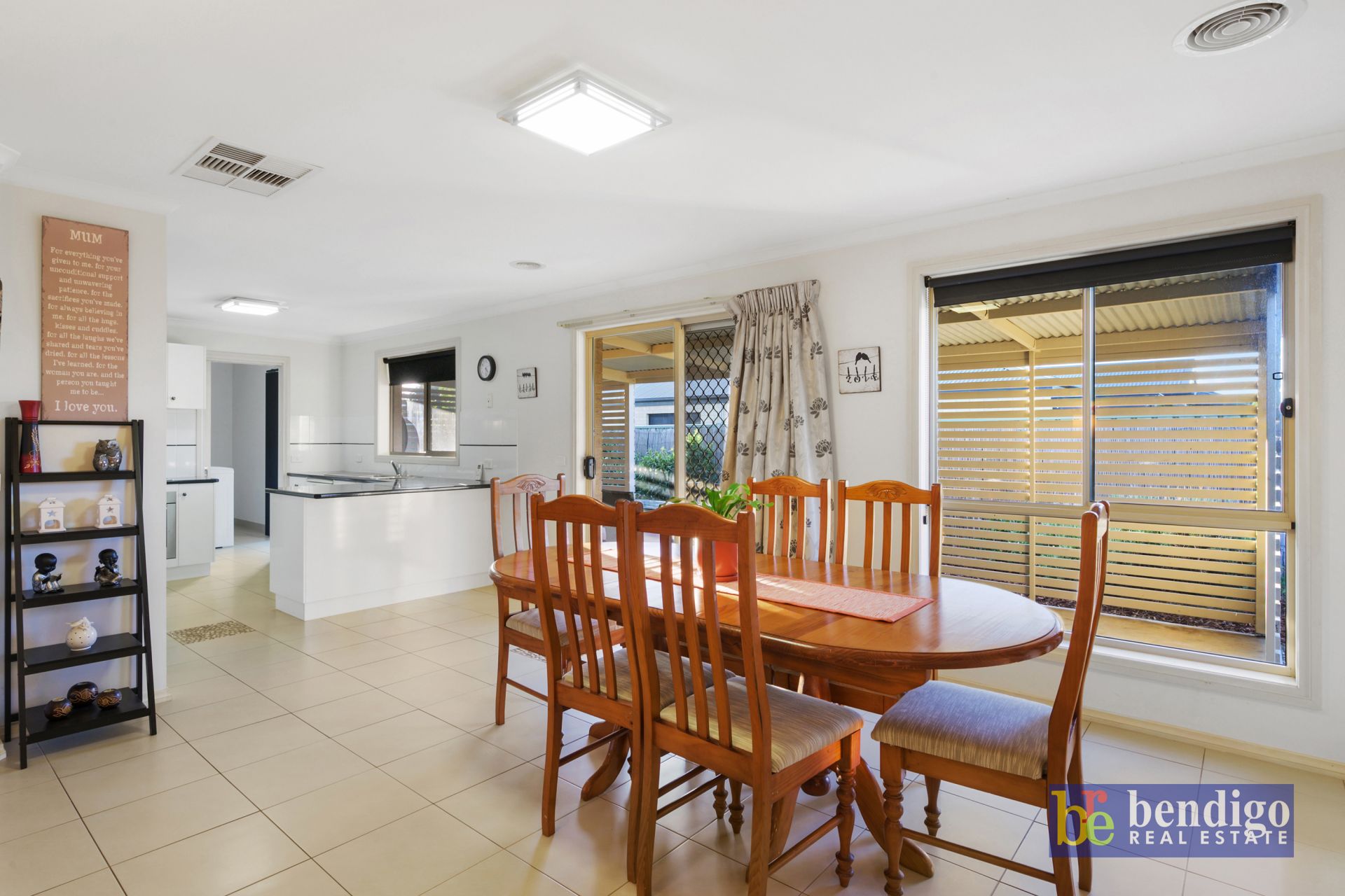 6 Saville Court North Bendigo VIC, Bendigo - Thumbnail 4