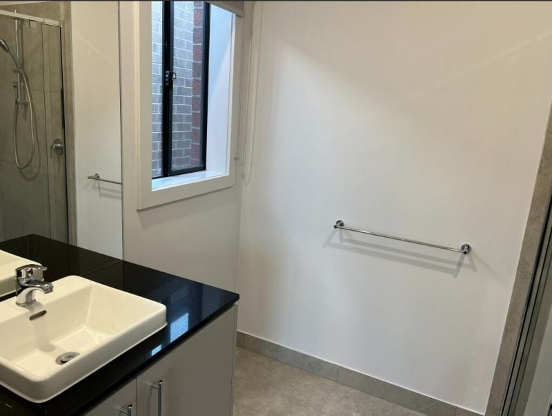 16 Kurnbrook Loop, Wollert