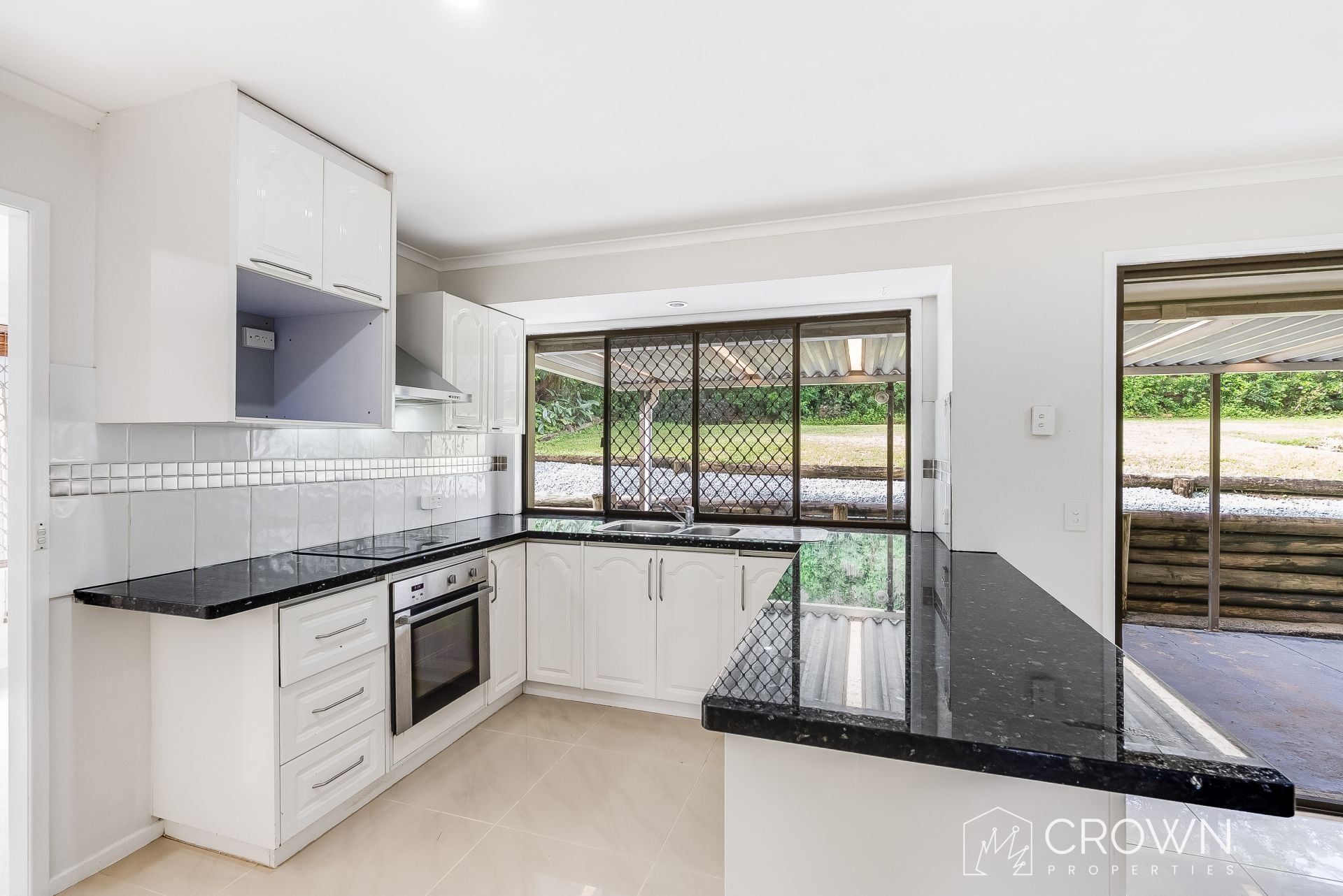 34 Eucumbene Drive PETRIE QLD,  - Thumbnail 7