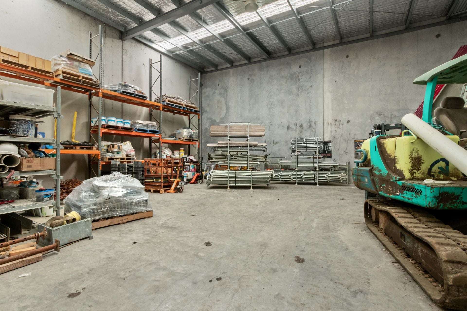 SECURE, STAND ALONE OFFICE/WAREHOUSE