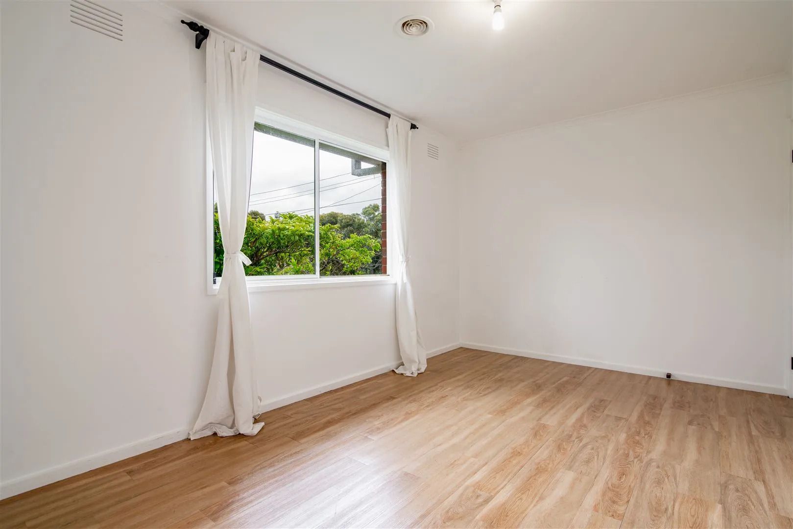 3 Bedroom Family Home