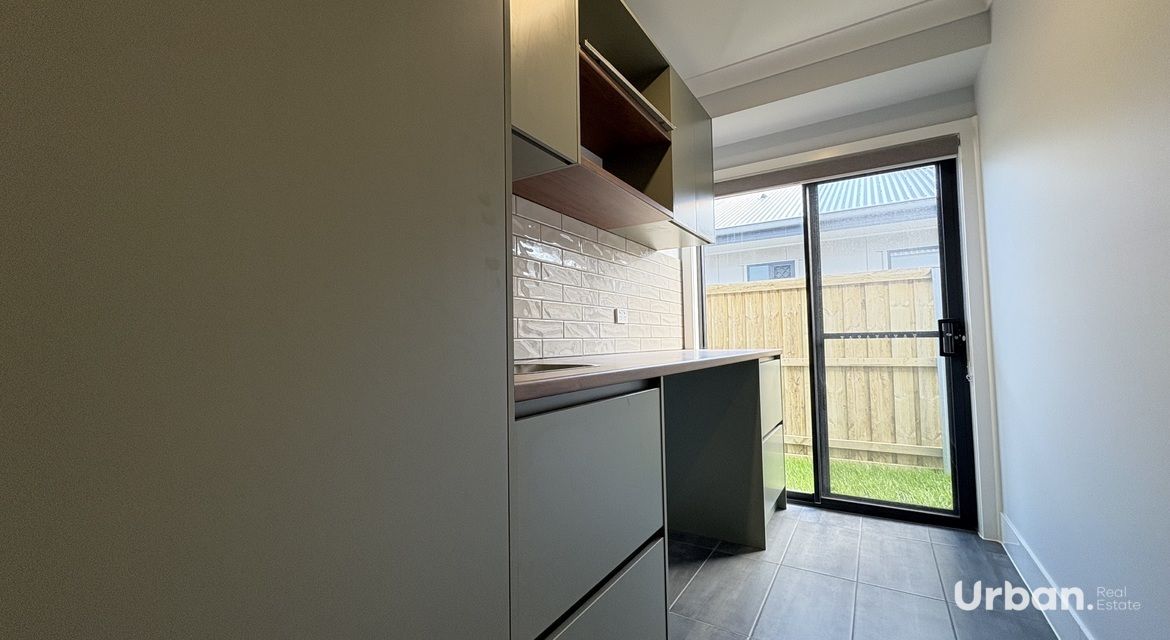 Lochinvar 7 Caputar Way