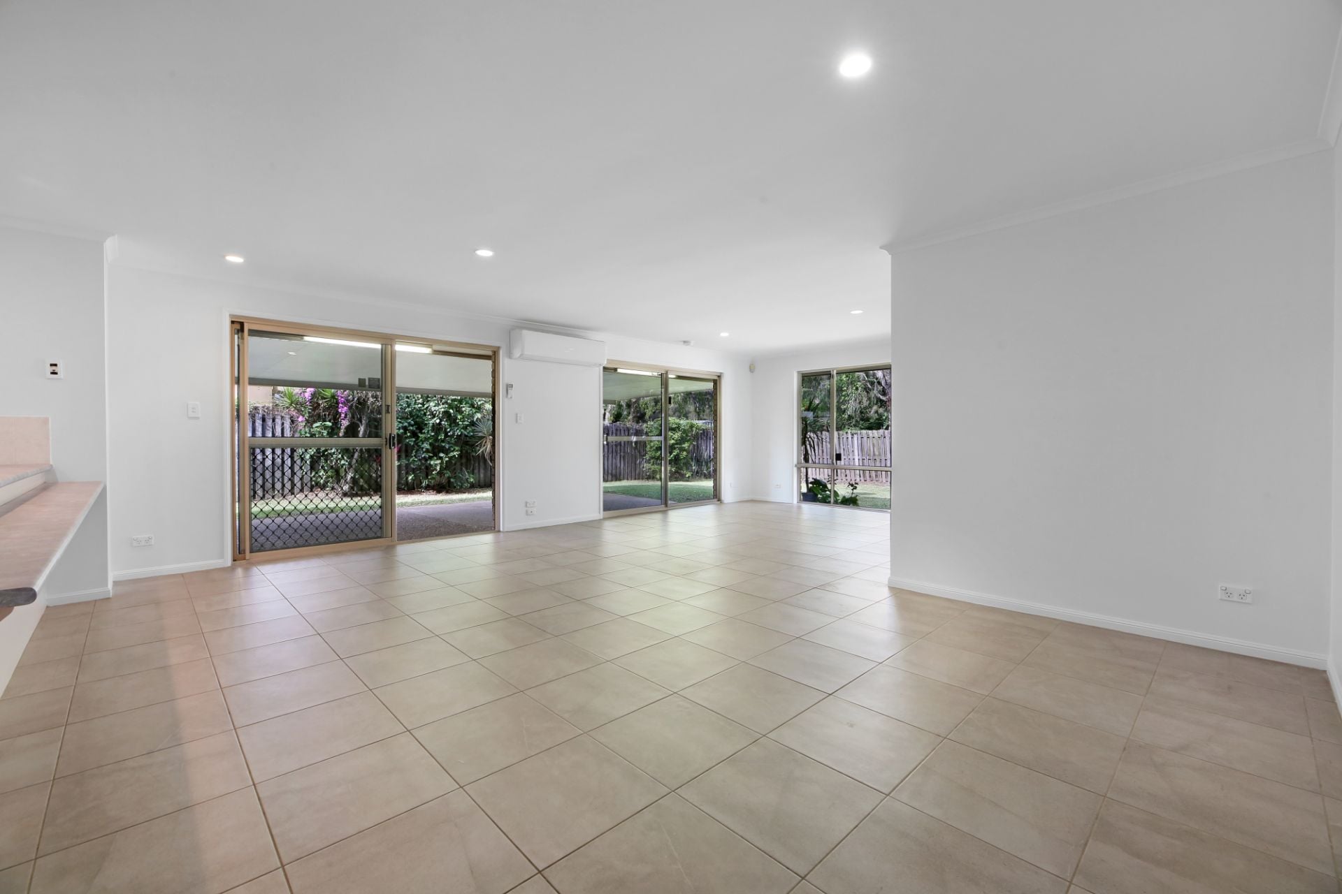 41 Lakeshore Drive, Helensvale, Helensvale - Thumbnail 8