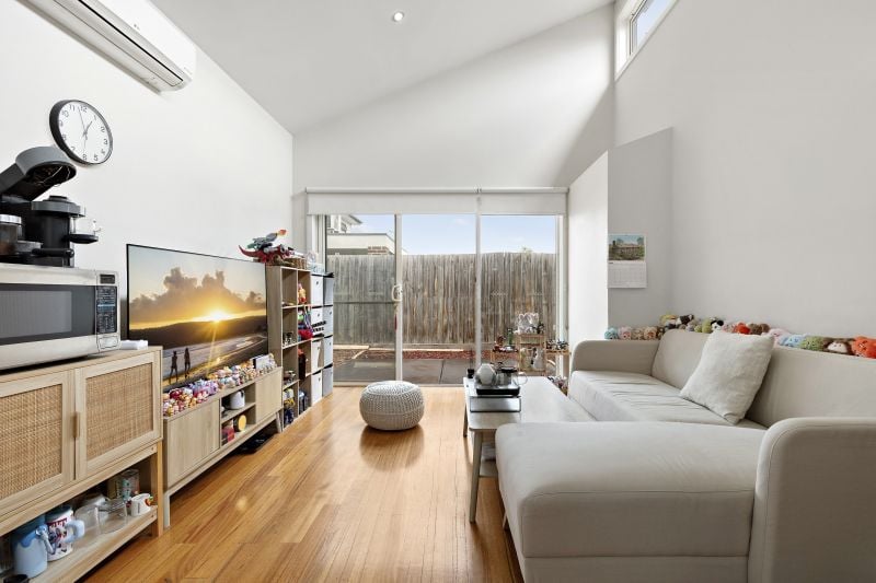 2/6 Cherry Court, Lalor