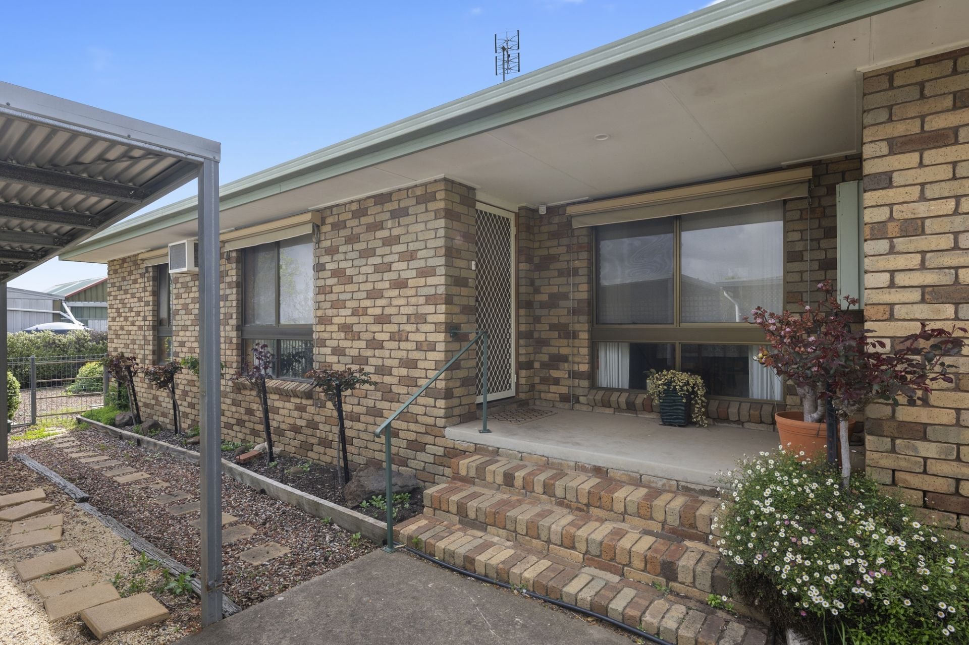 2/49a Layton Road, Maryborough - Thumbnail 2
