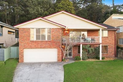 Berkeley Vale 9 Keveer Close