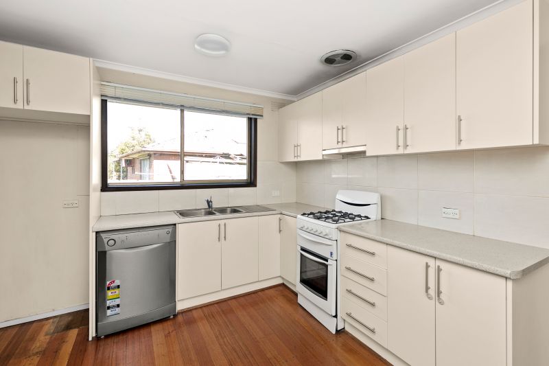 38 Greenbrook Drive, Epping