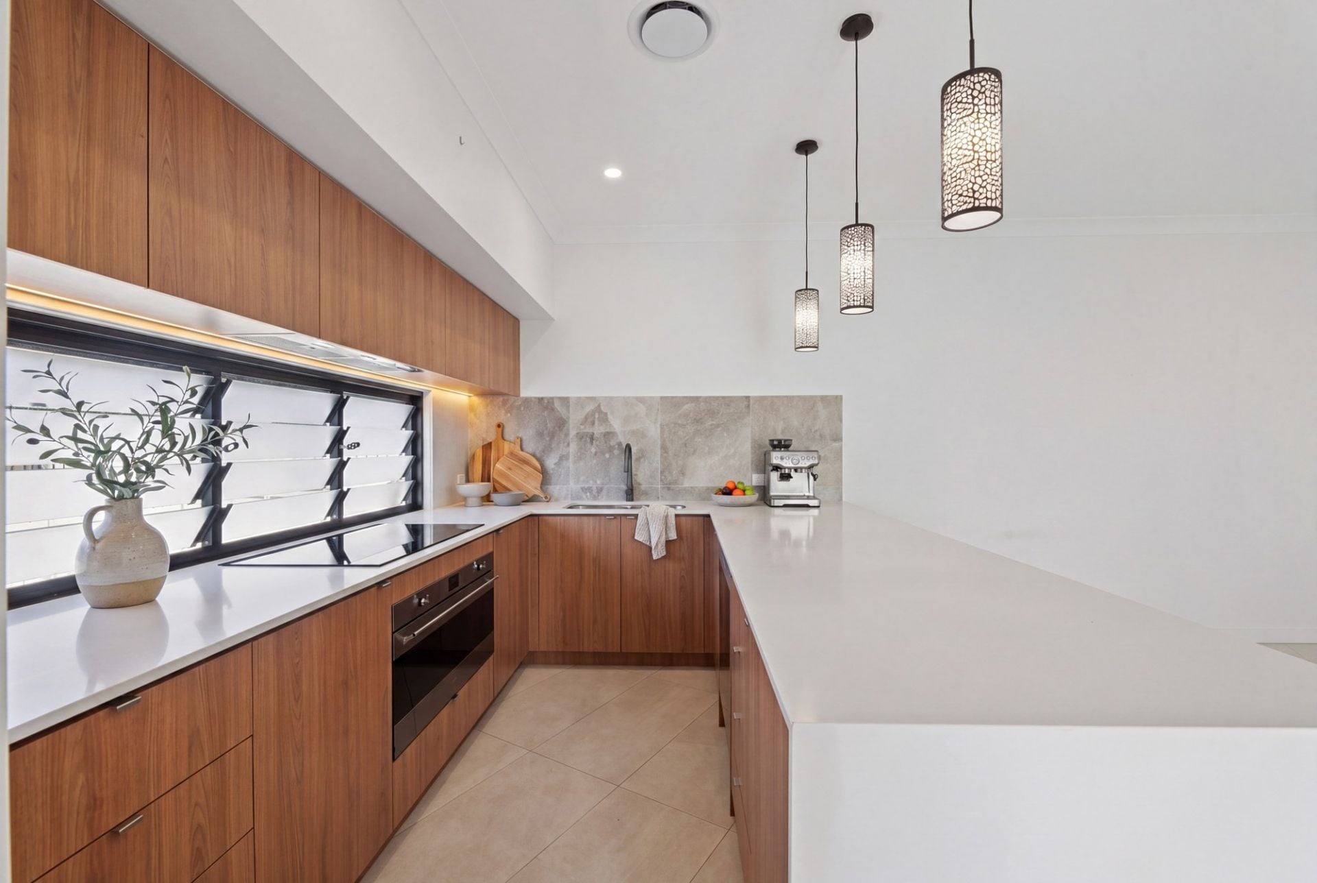 6301 Horizon Drive, Sanctuary Cove - Thumbnail 6