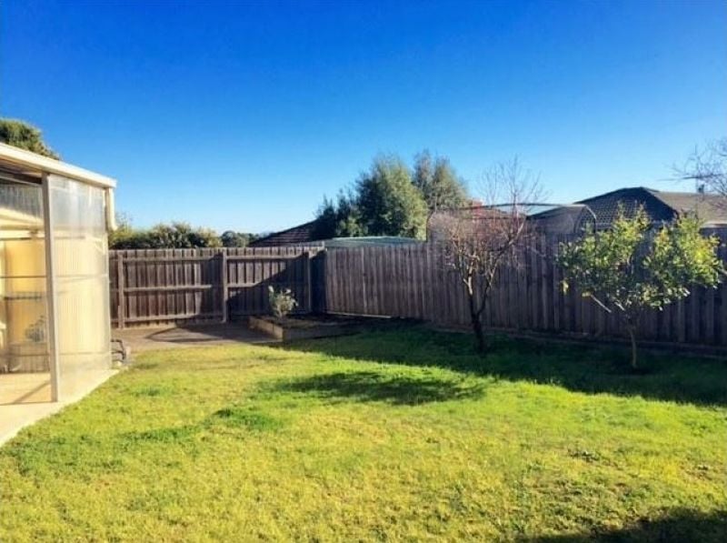 4 Glenloth Court, Epping