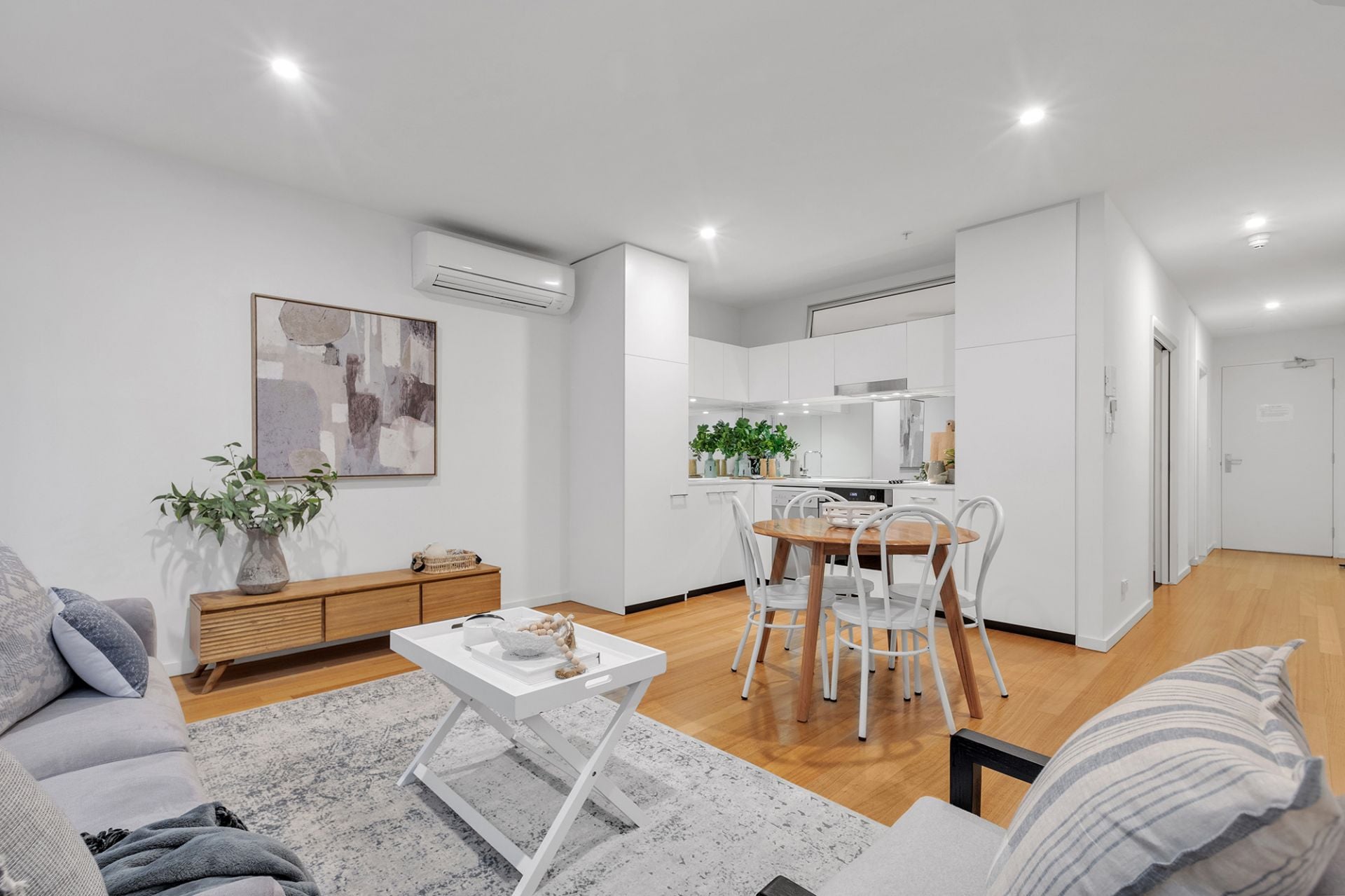 106/14 Gilbert Street Adelaide SA, Adelaide - Thumbnail 3