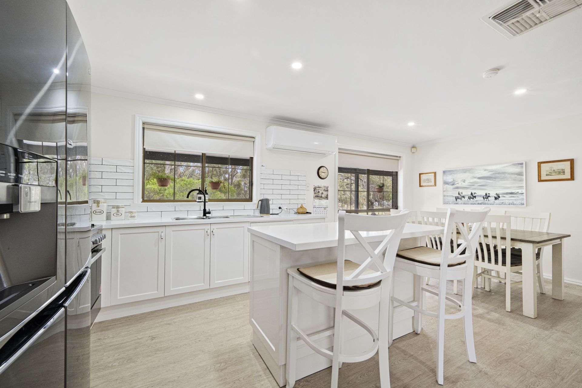 7039 Pyrenees Highway, Avoca - Thumbnail 6