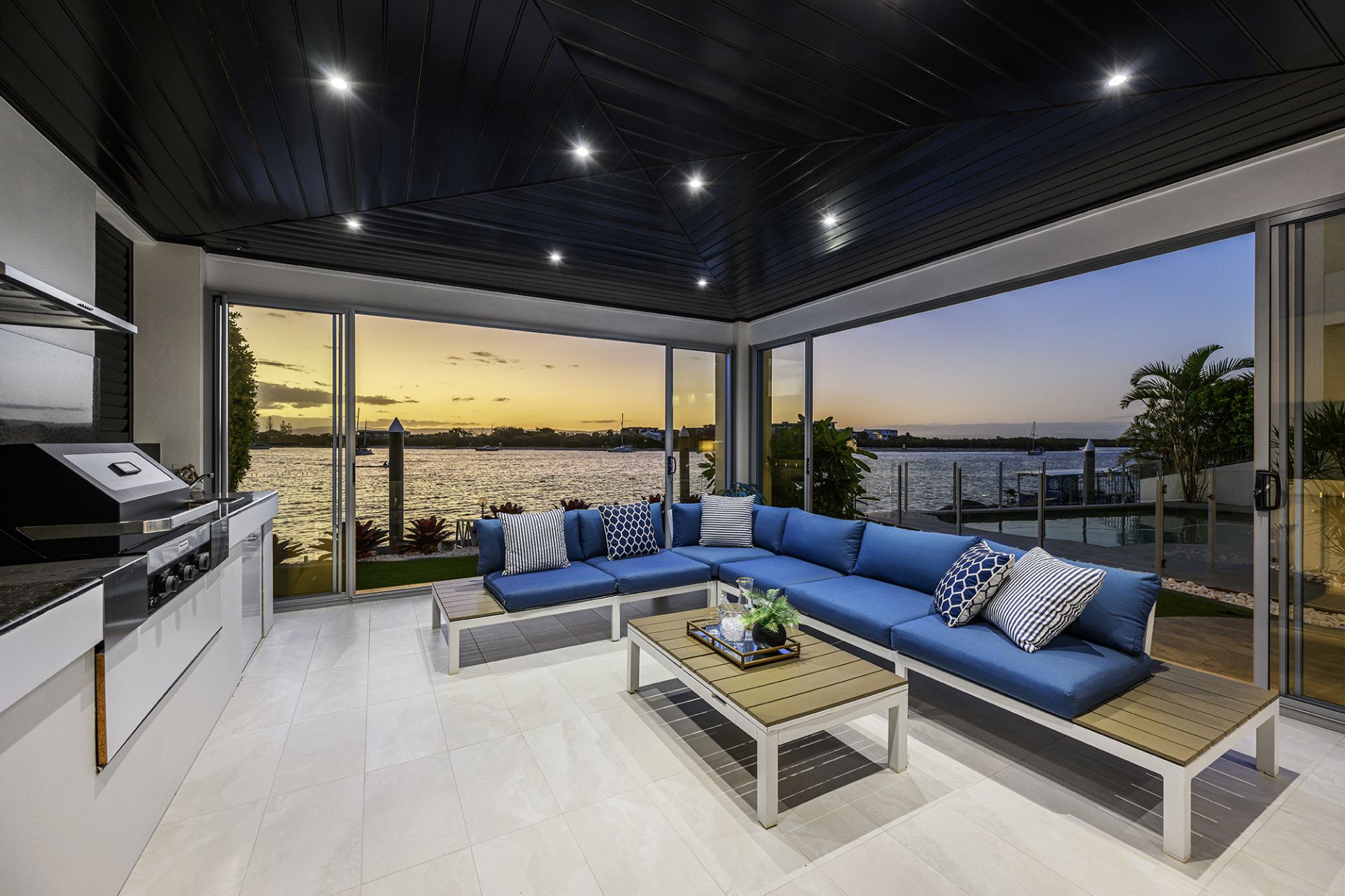 18 King James Court, Sovereign Islands QLD 4216, Sovereign Islands - Thumbnail 3