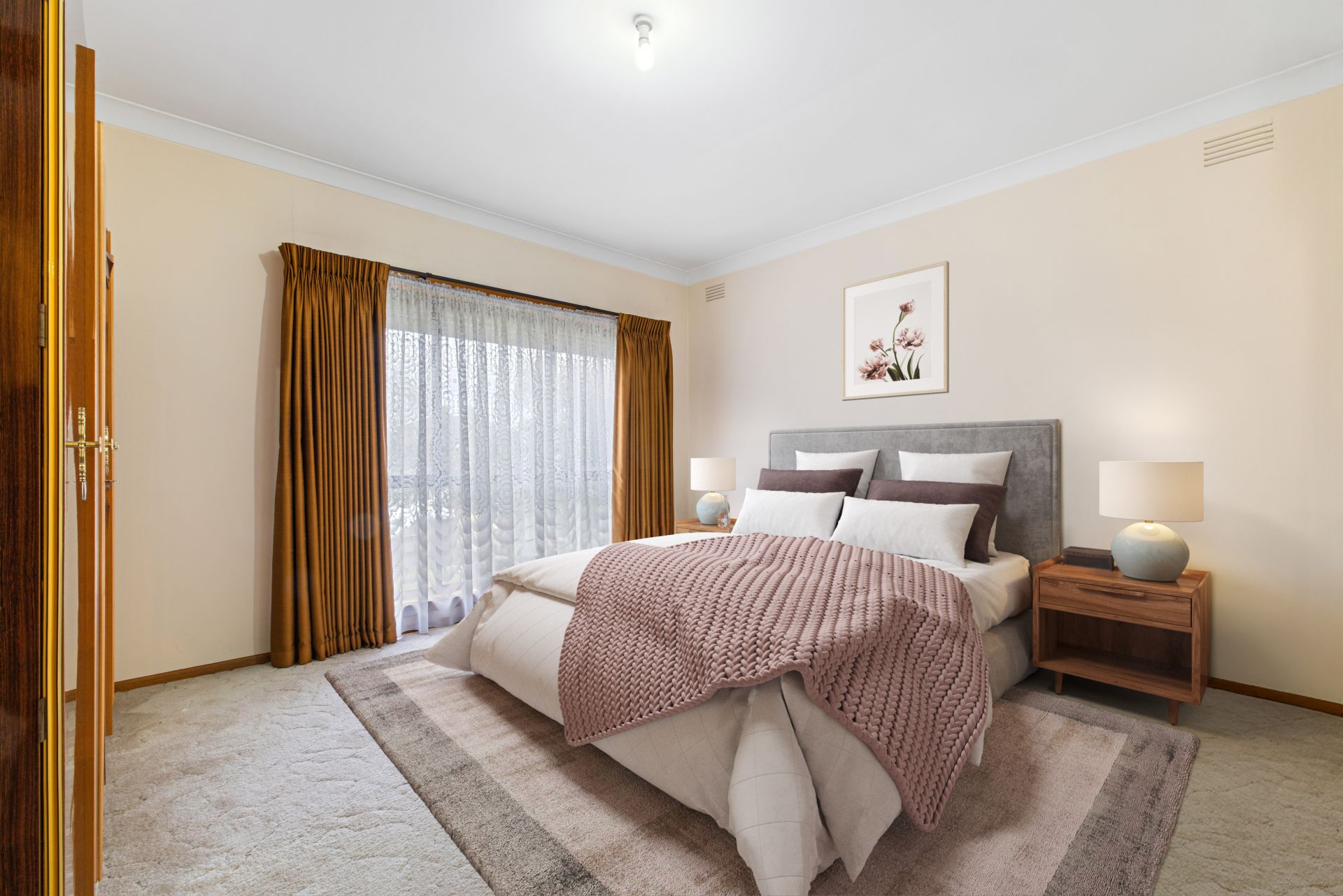 GREAT FAMILY HOME - FIRST TIME ON THE MARKET