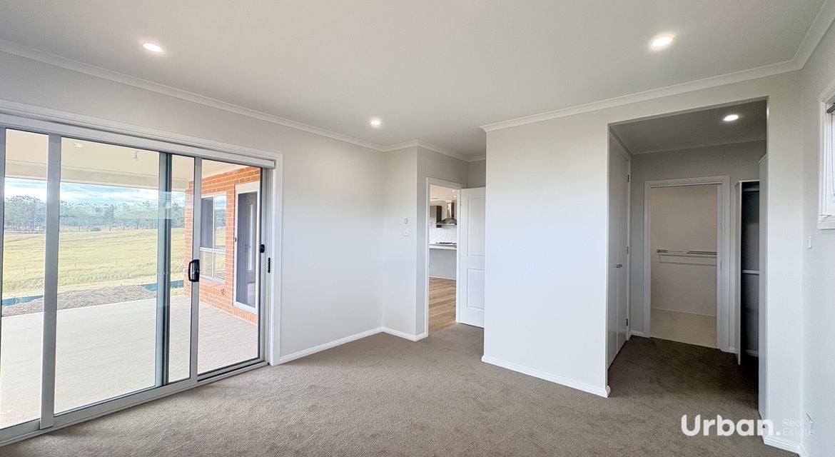 Branxton 12 Pistacia Grove