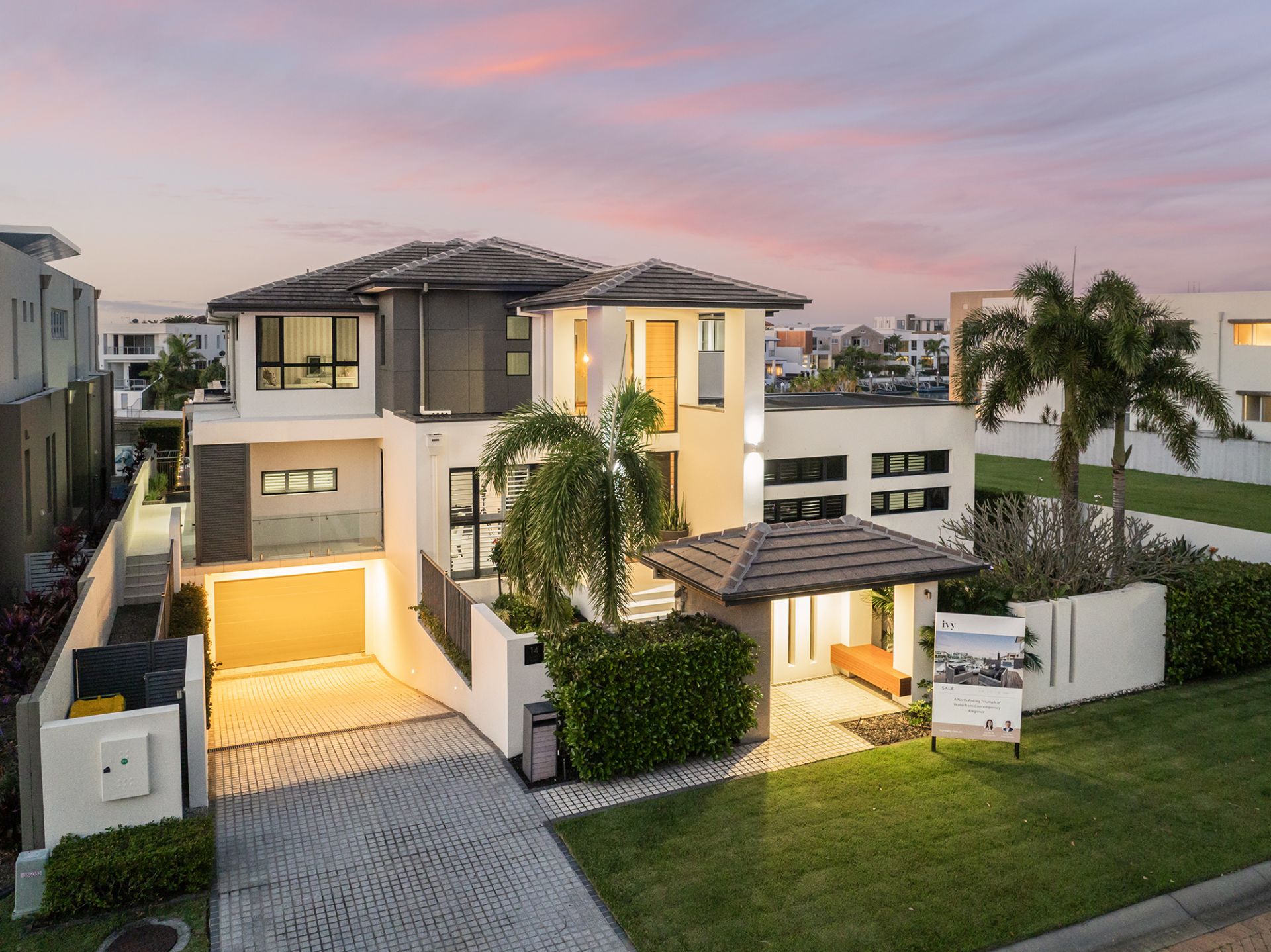 14 Royal Albert Crescent, Sovereign Islands QLD 4216, Sovereign Islands - Thumbnail 2