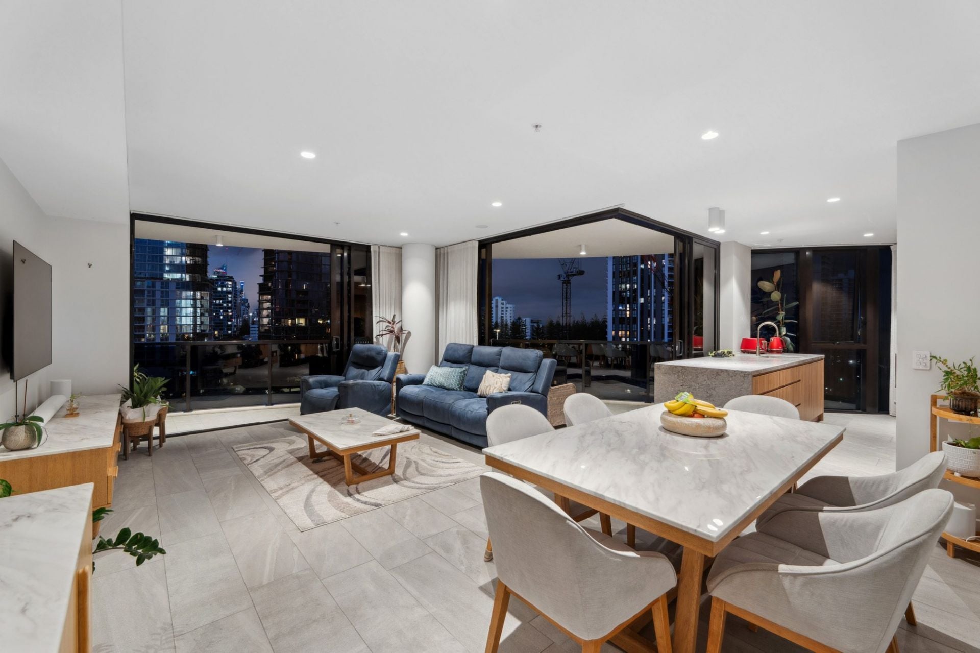 901/36 Britannia Avenue, Broadbeach - Thumbnail 5