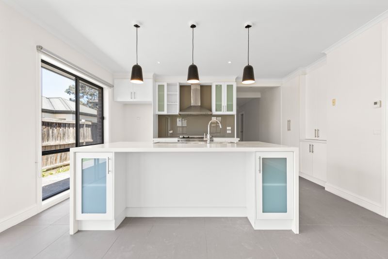 28 Vasari Gardens, Mernda