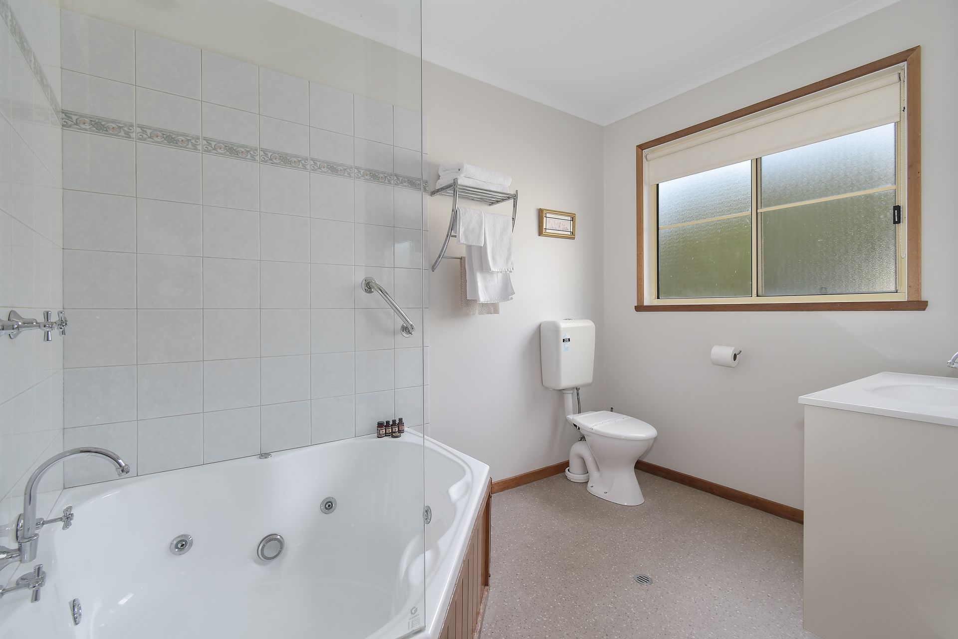33 Napier Street, Avoca - Image 1