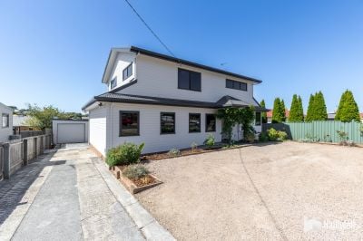 5
 
 
 
  
 
 
 2
 
 
 
  
 
 
 1
 
 
 
 
 
 
 
 152 Parker Street, Devonport TAS 7310, Devonport - Thumbnail 6
