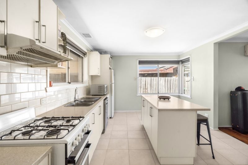 98 Monash Street, Lalor