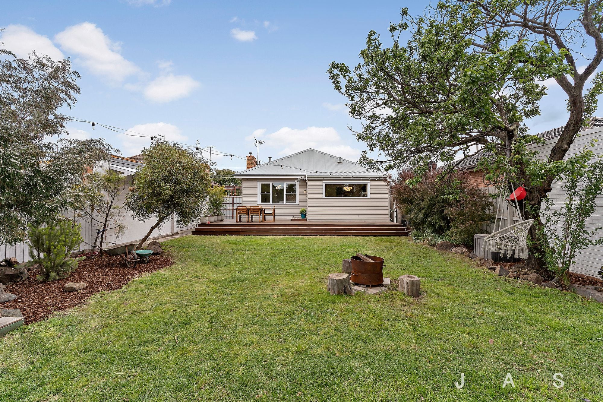 11 Gwelo Street, West Footscray, West Footscray - Thumbnail 3
