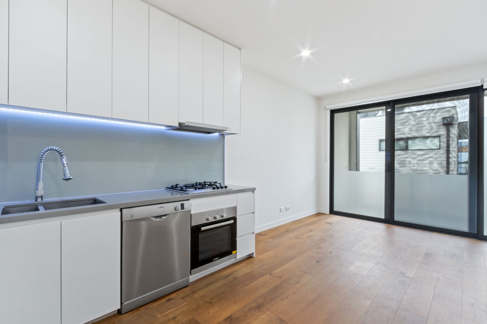 Charming 2-Bedroom Townhouse in Pascoe Vale South