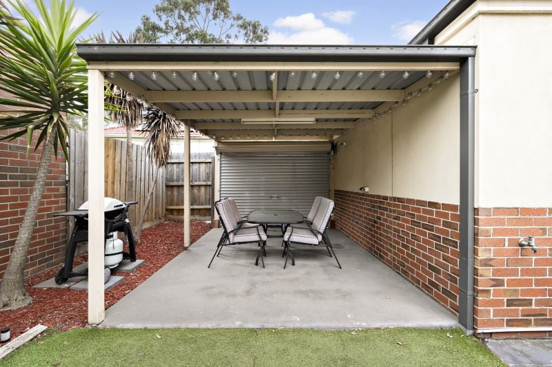 8 Reservoir Street, Reservoir