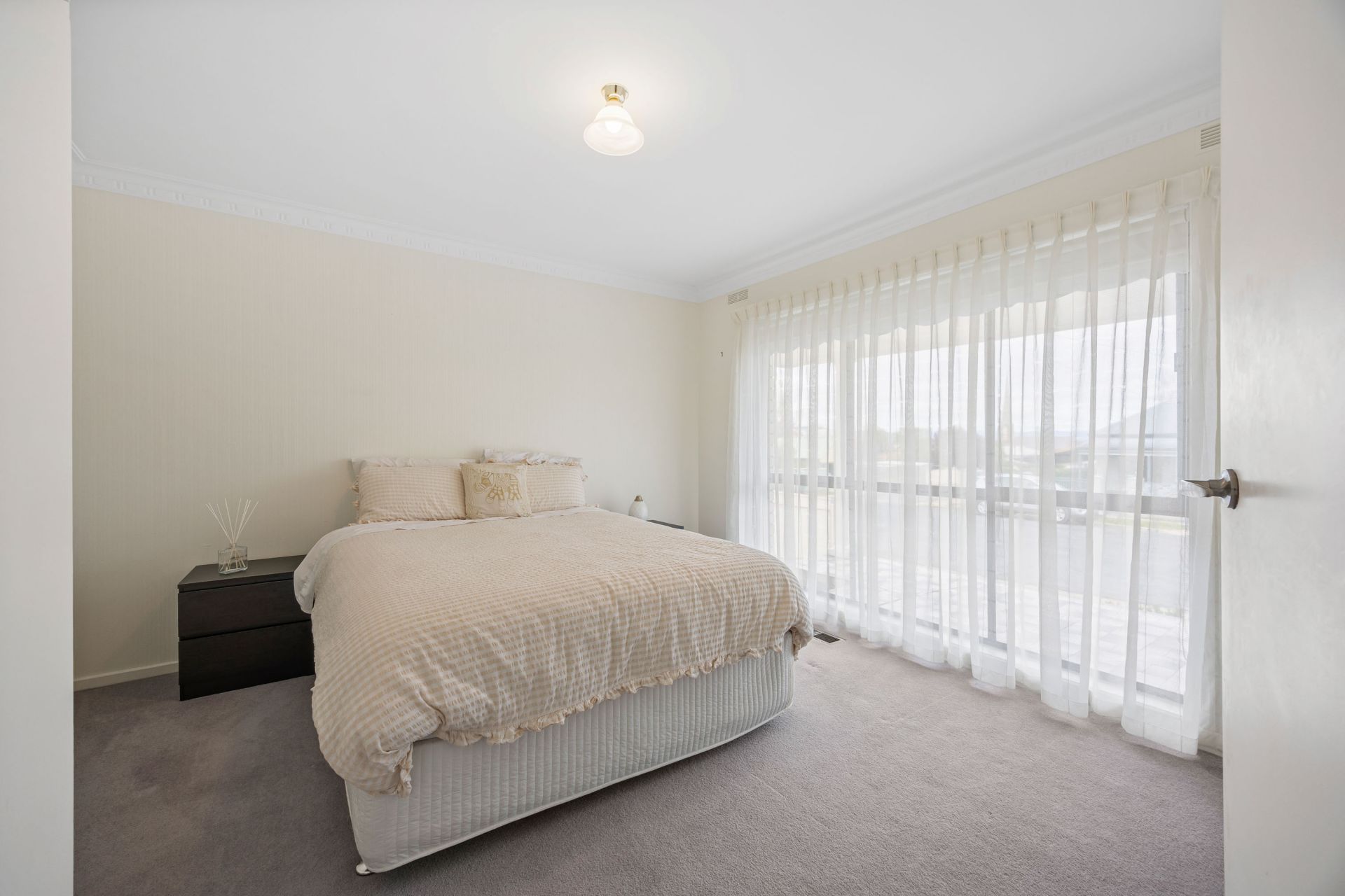 17 Allen Crescent, Stawell, Stawell - Thumbnail 4