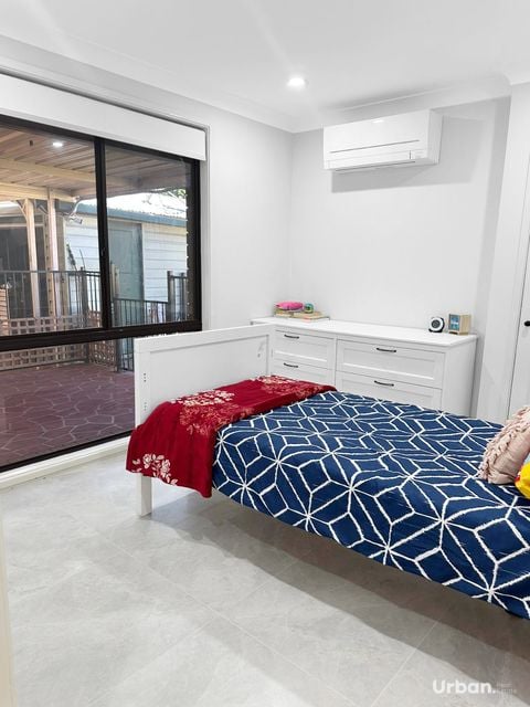 Bligh Park 6 Charlotte Place