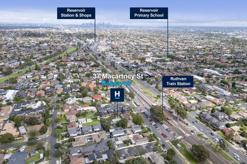 37 Macartney Street, Reservoir
