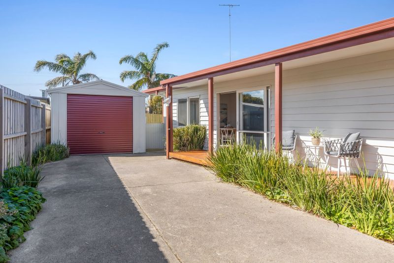 2 Windsor Ct, Ocean Grove VIC 3226