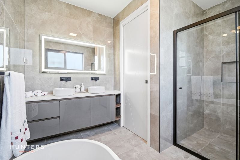 17A Bombala Street, Pendle Hill