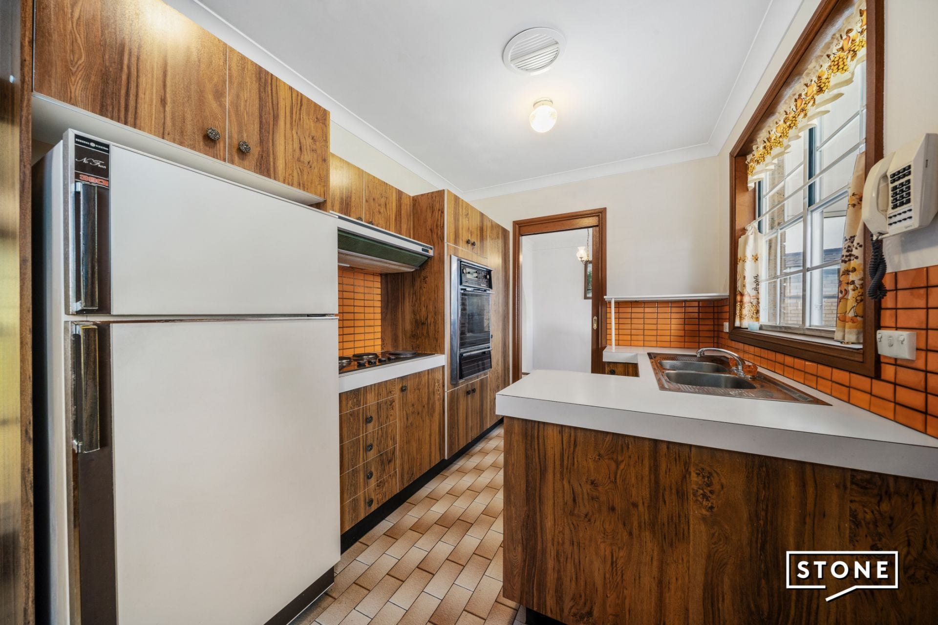 10 Burton Avenue, Northmead, Northmead - Thumbnail 7