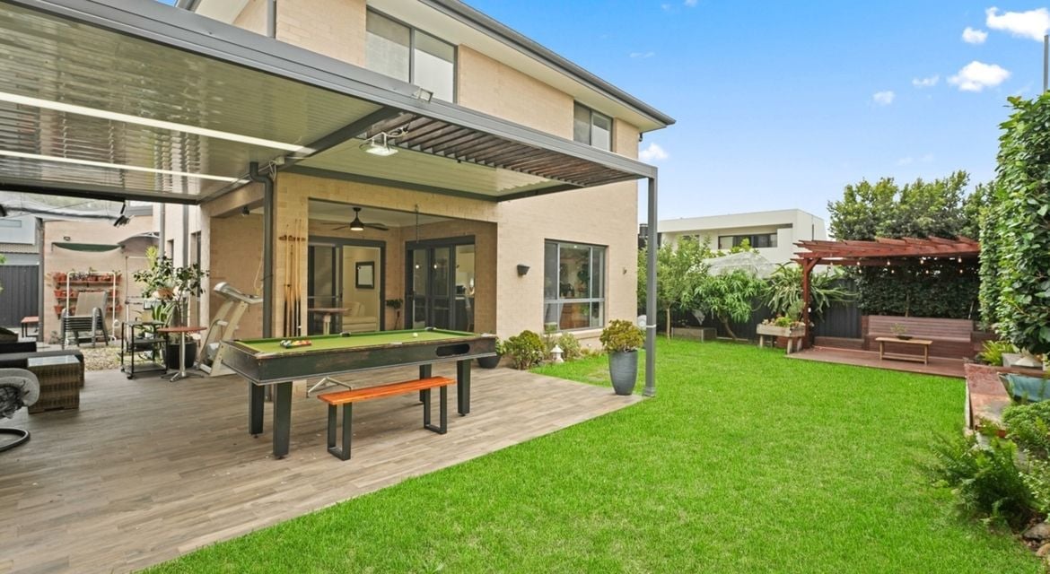 Denham Court 5 Storksbill Avenue