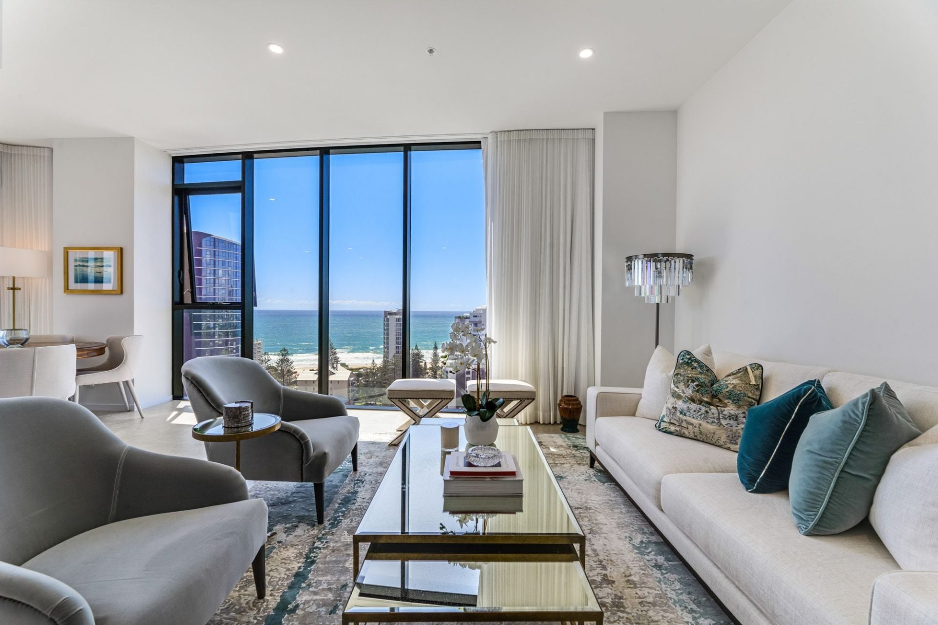 1603/28-30 Second Avenue, Broadbeach - Thumbnail 2
