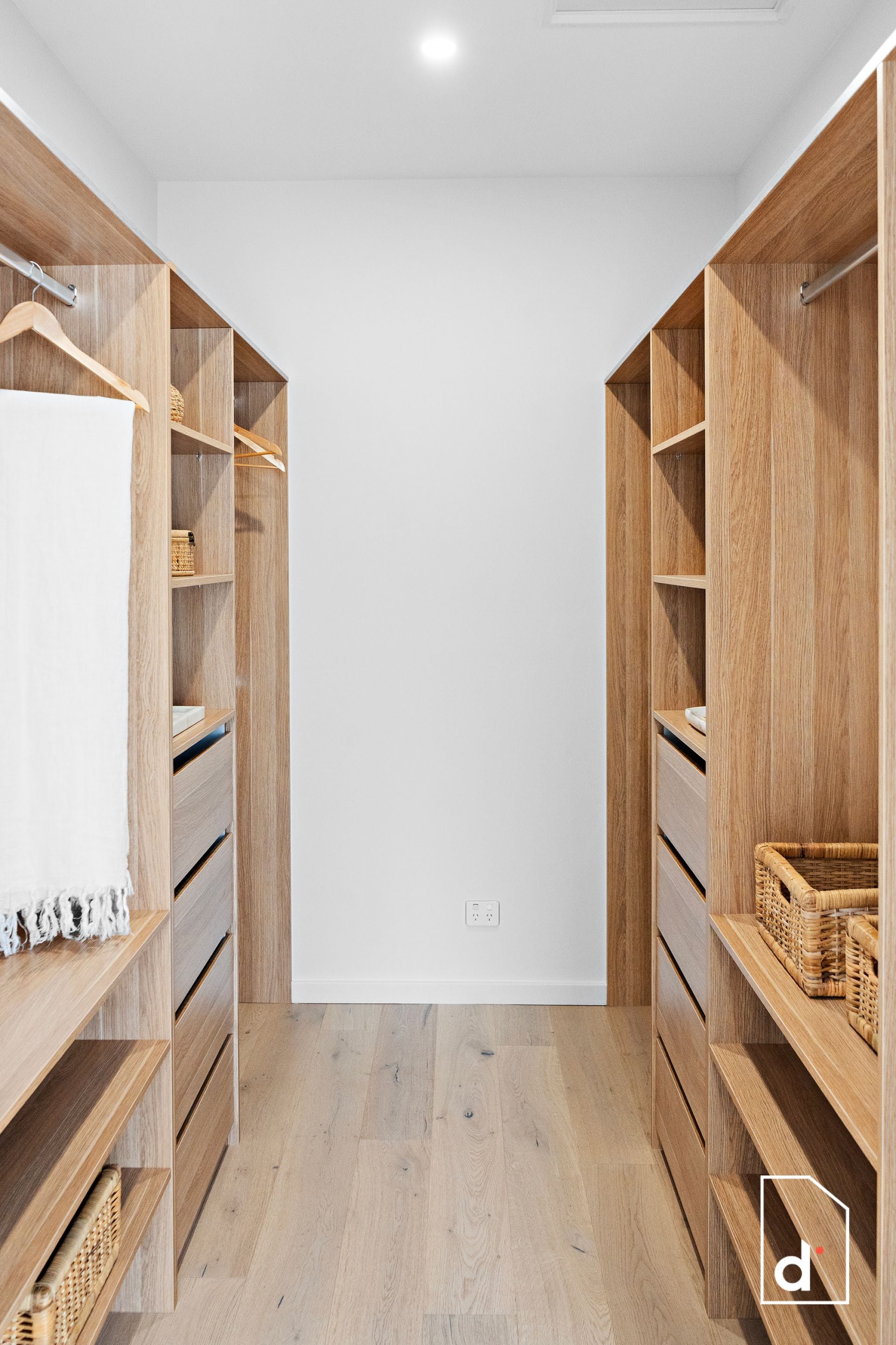 17B Seaview Terrace, Thirroul NSW