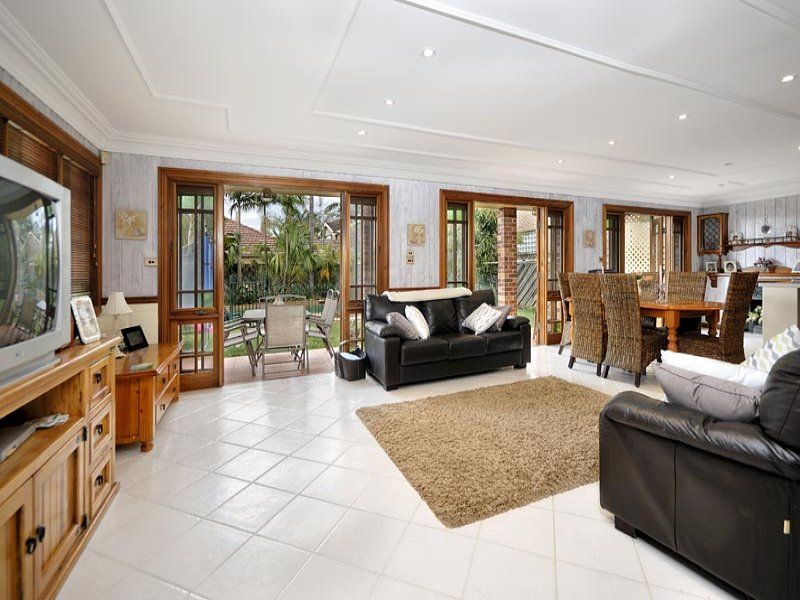 169 Caringbah Road, CARINGBAH SOUTH, Caringbah South - Thumbnail 8