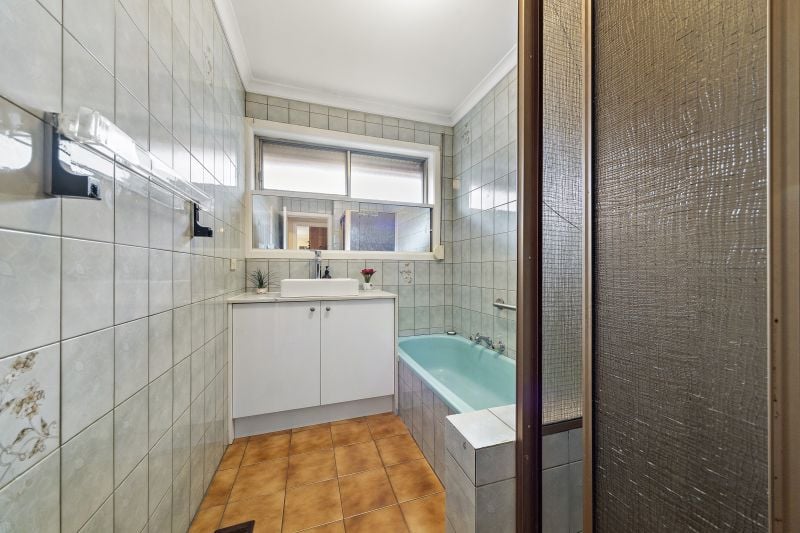 7 Hazel Avenue, Thomastown