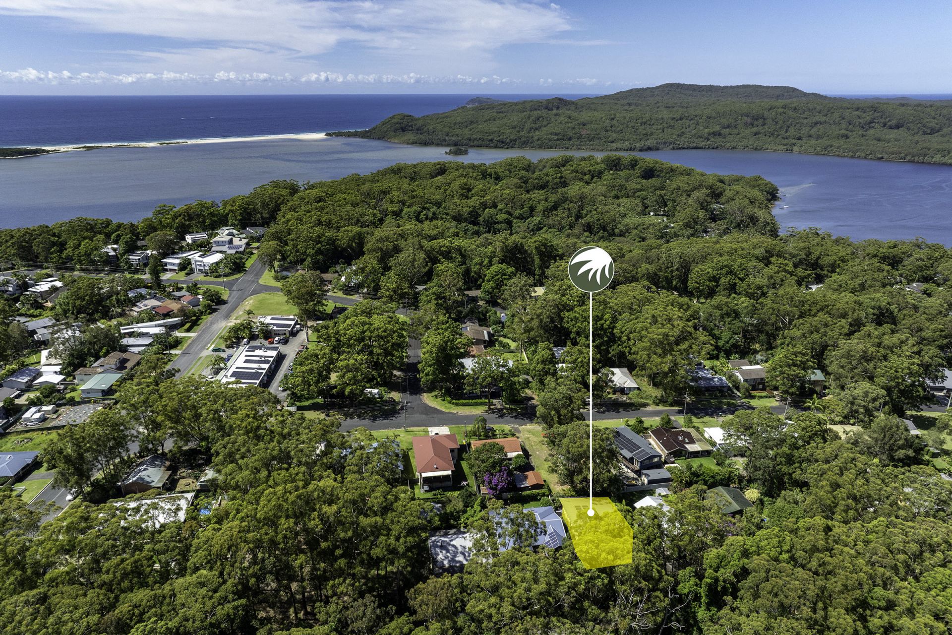 22 Lyn Crescent, Smiths Lake NSW