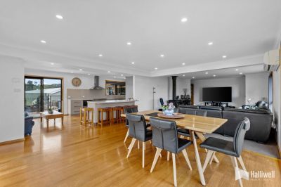 11864 Bass Highway, West Ulverstone, West Ulverstone - Thumbnail 6