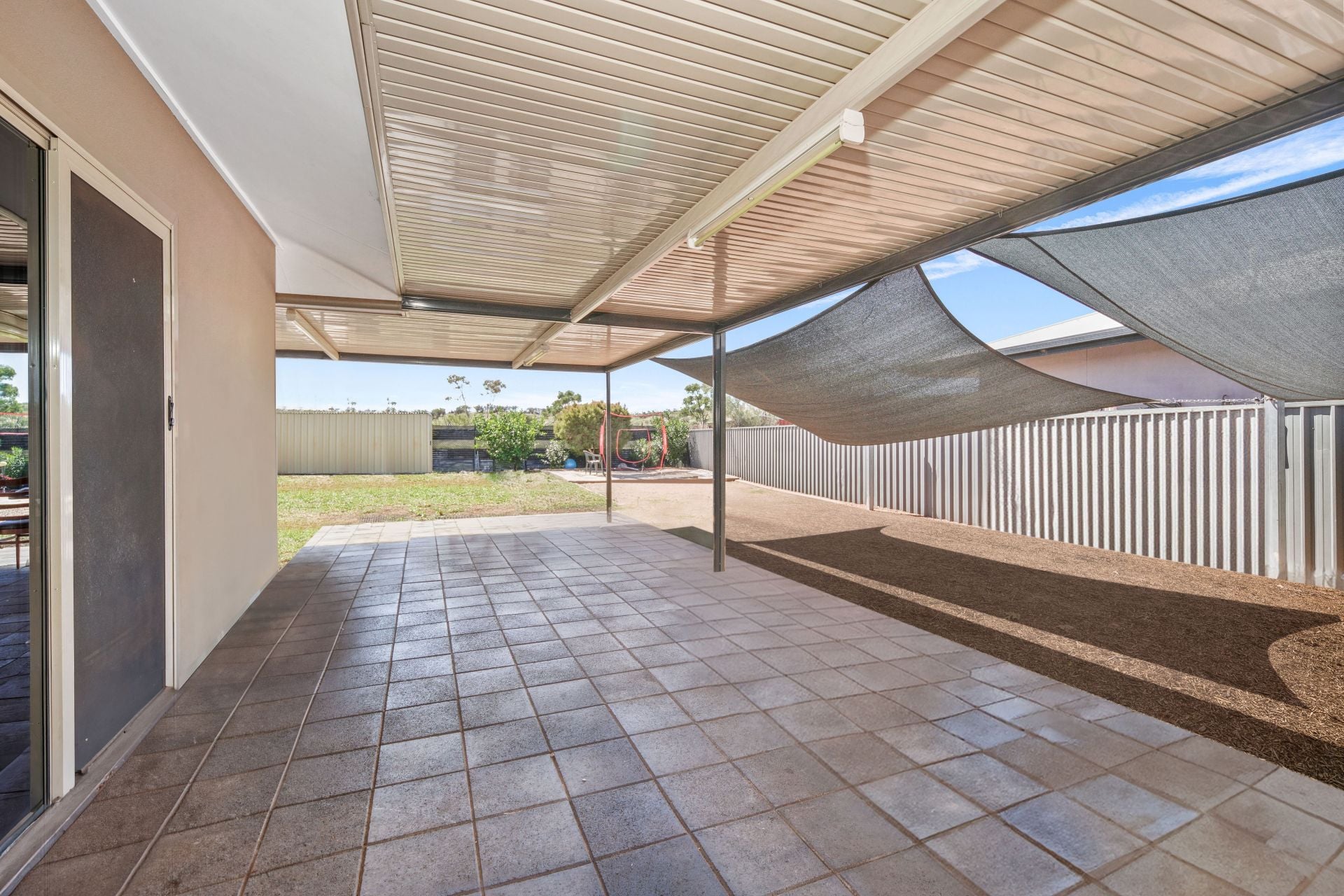 16 Teague Crescent Larapinta NT, Larapinta - Thumbnail 5