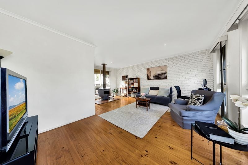 24 Pentland Drive, Epping