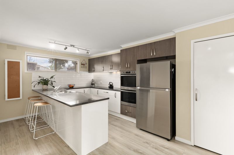 5 Yeadon Court, Epping