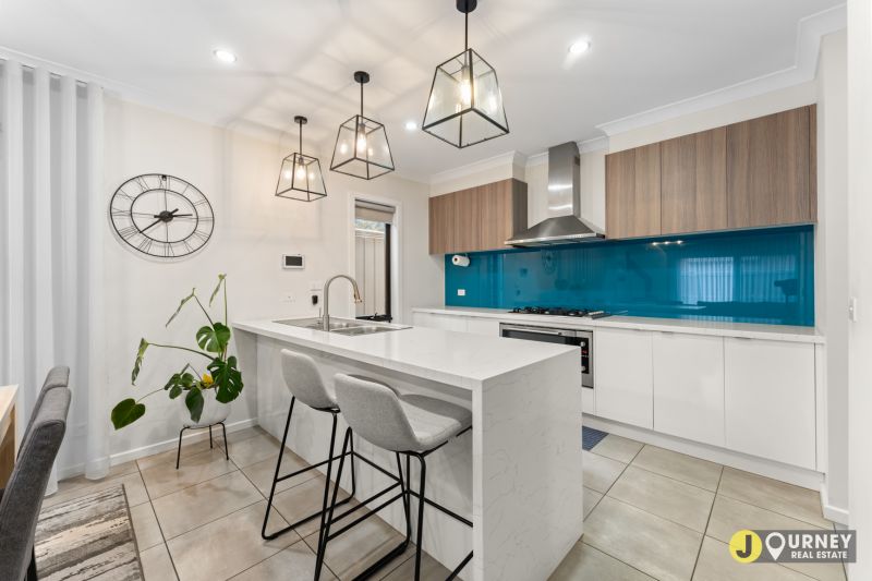 18 Abloom View, Mickleham VIC, Mickleham - Thumbnail 8