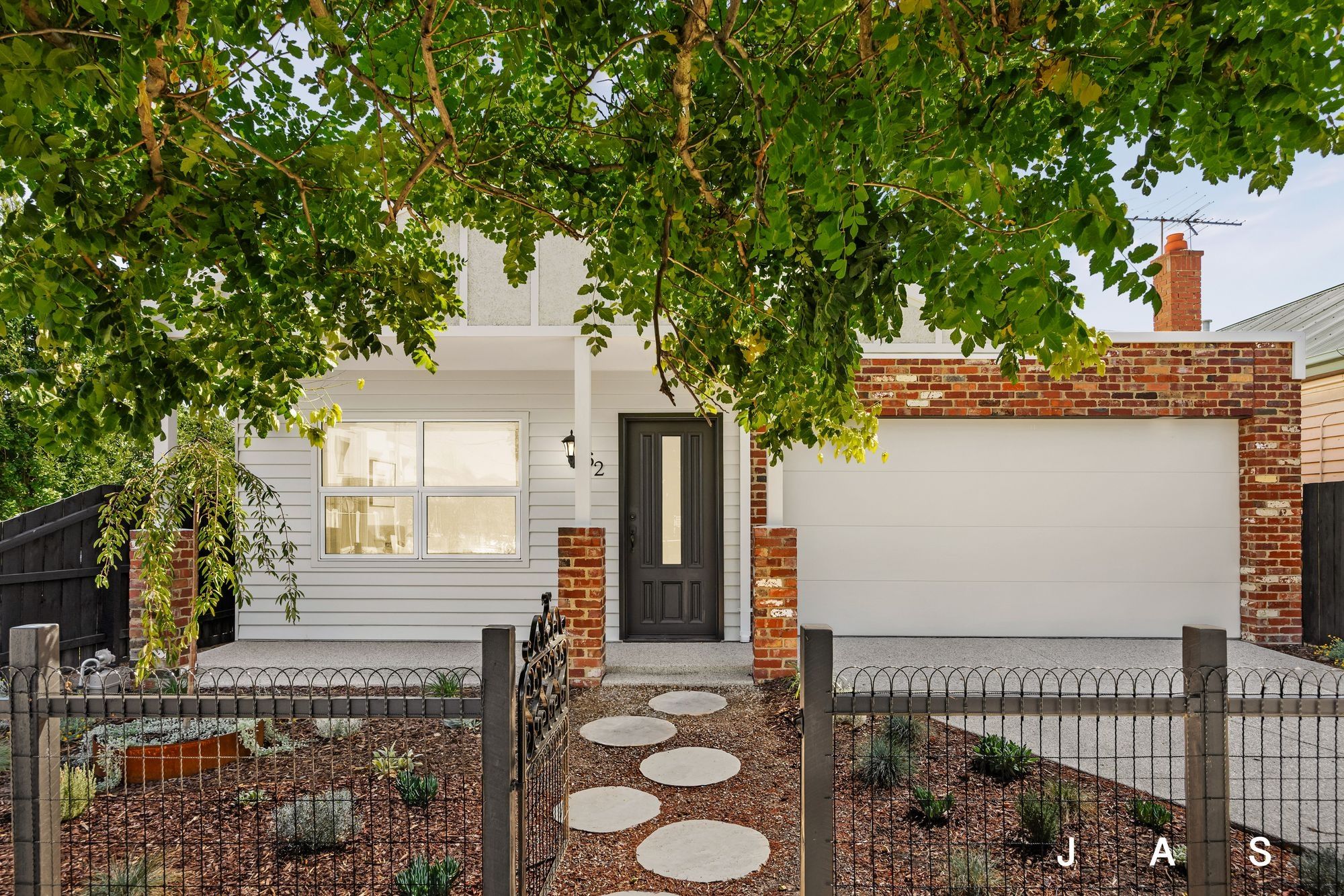62 Essex Street, Footscray, Footscray - Thumbnail 2