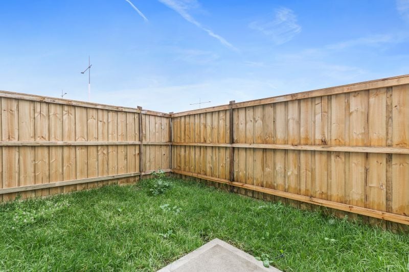 4 Lagi Entrance, Wollert