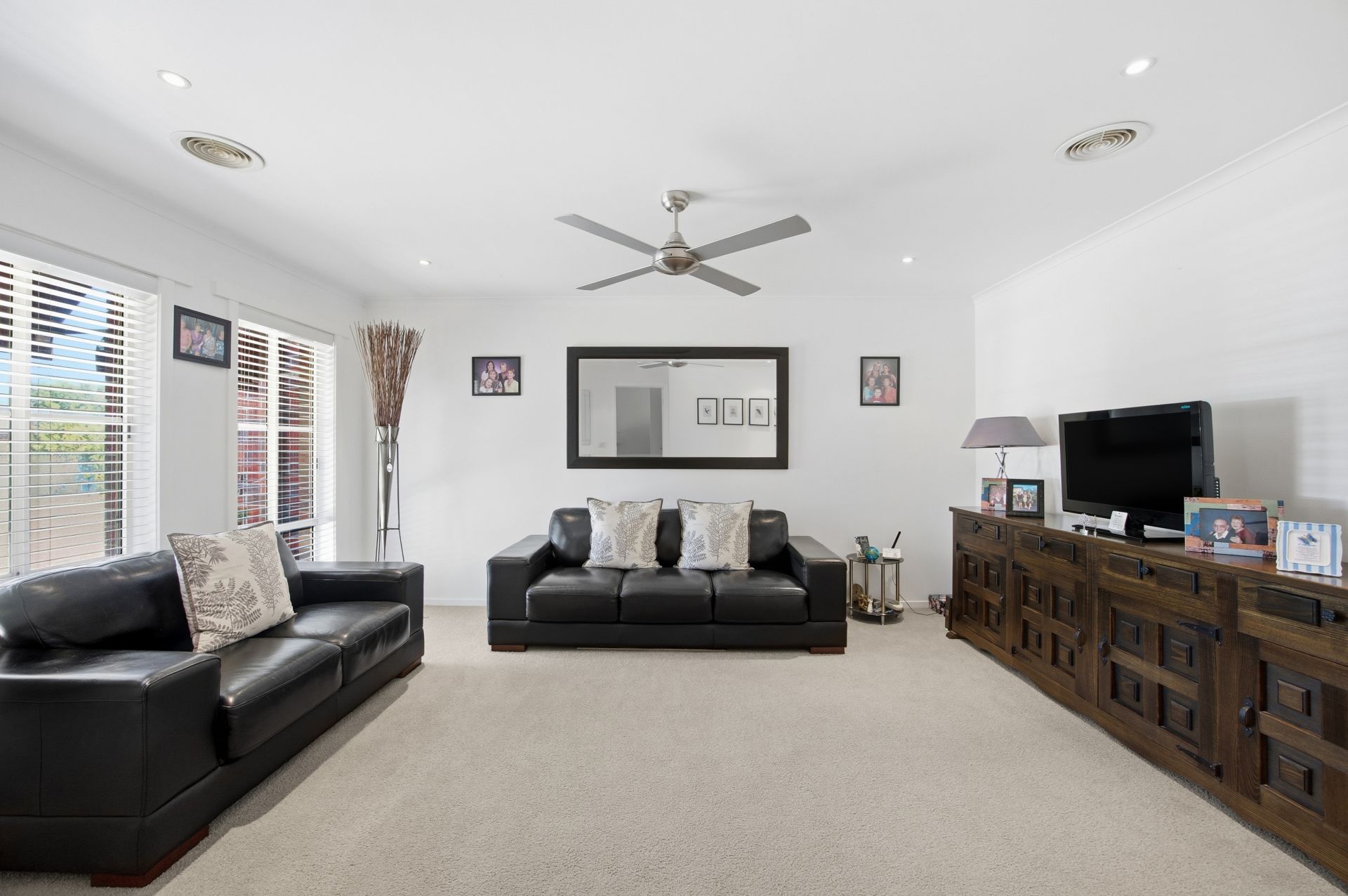14 Clayton Park Drive Canadian VIC, Canadian - Thumbnail 4